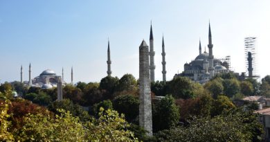 Istambul vista do terraço da loja de tapeçaria turca